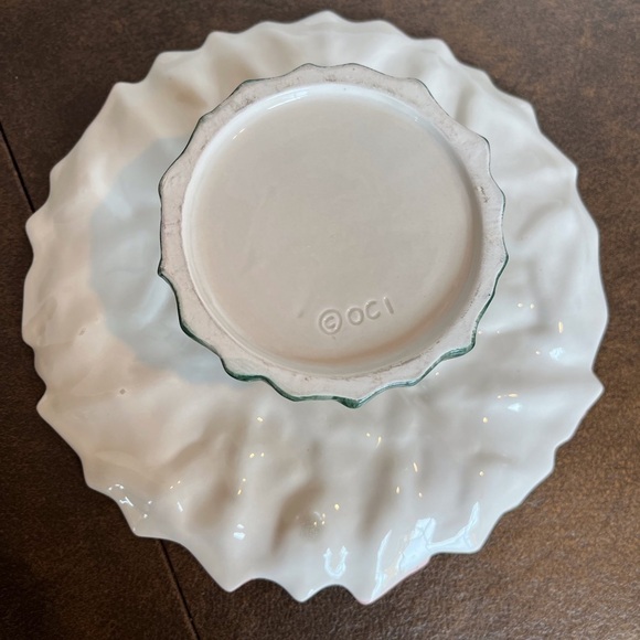 Vintage Holiday Ceramic Poinsettia Cake Stand - Picture 6 of 9